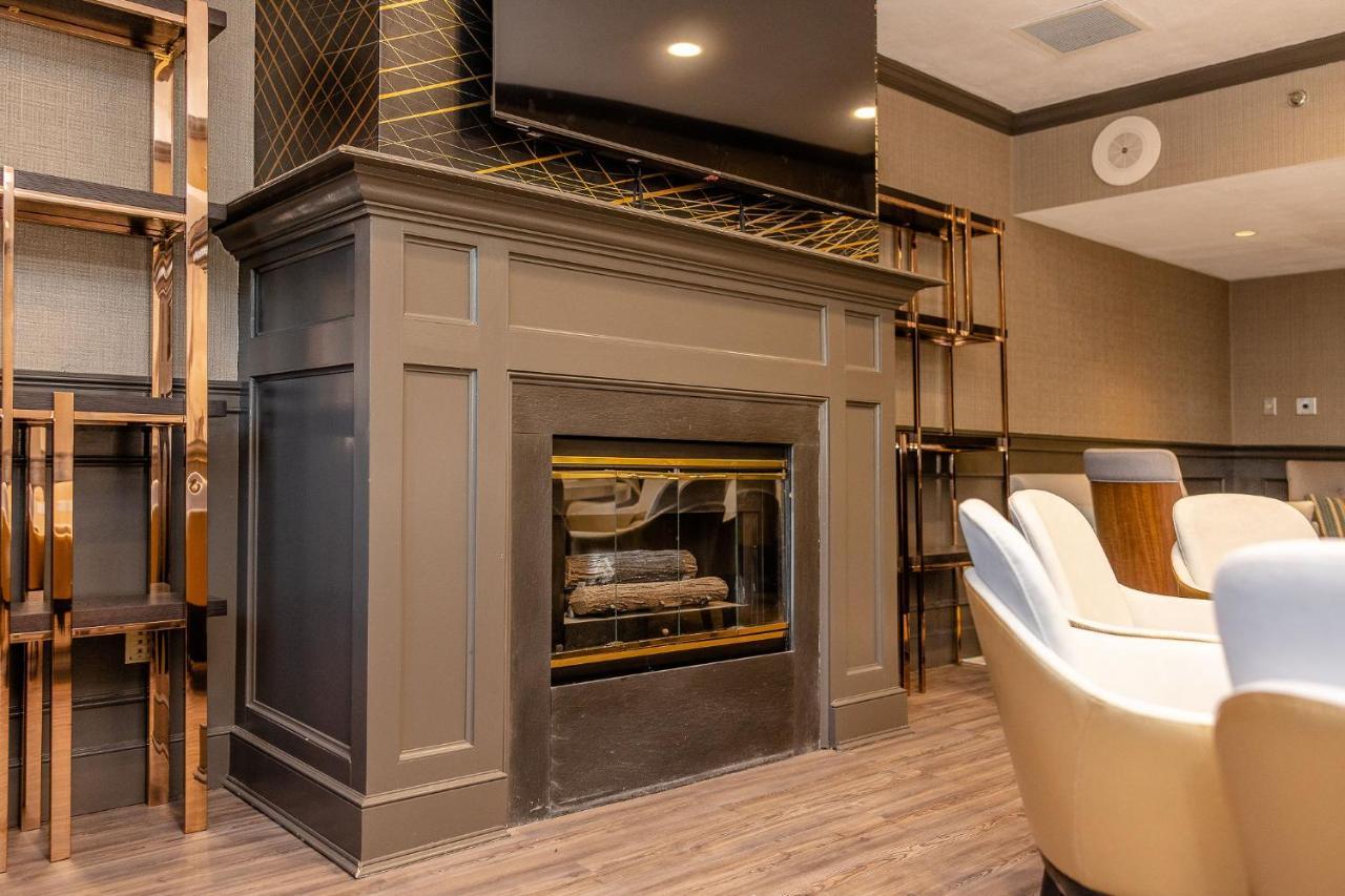 Chateau Merrimack Hotel & Spa Tyngsboro Dış mekan fotoğraf
