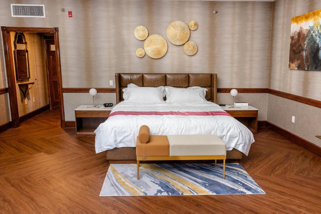Chateau Merrimack Hotel & Spa Tyngsboro Dış mekan fotoğraf