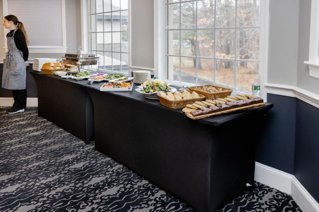 Chateau Merrimack Hotel & Spa Tyngsboro Dış mekan fotoğraf